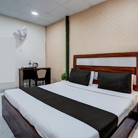 Hotel O Blackberry 파리다바드 외부 사진