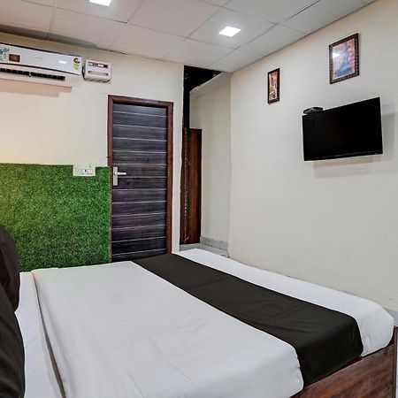 Hotel O Blackberry 파리다바드 외부 사진